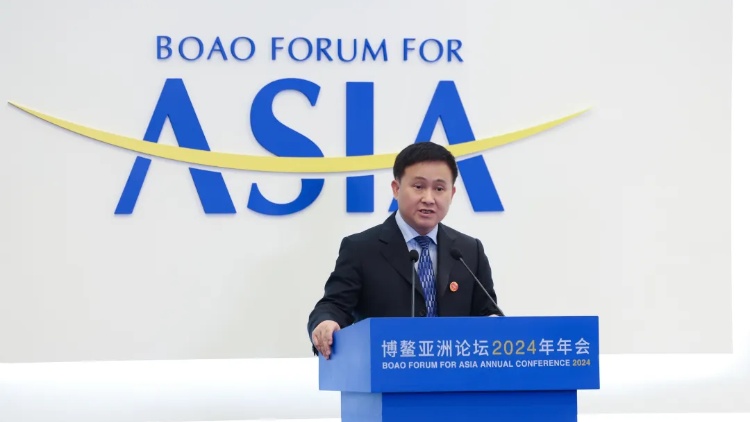 潘功勝在博鰲亞洲論壇2024年年會「深化亞洲金融合作」論壇上發表主旨演講