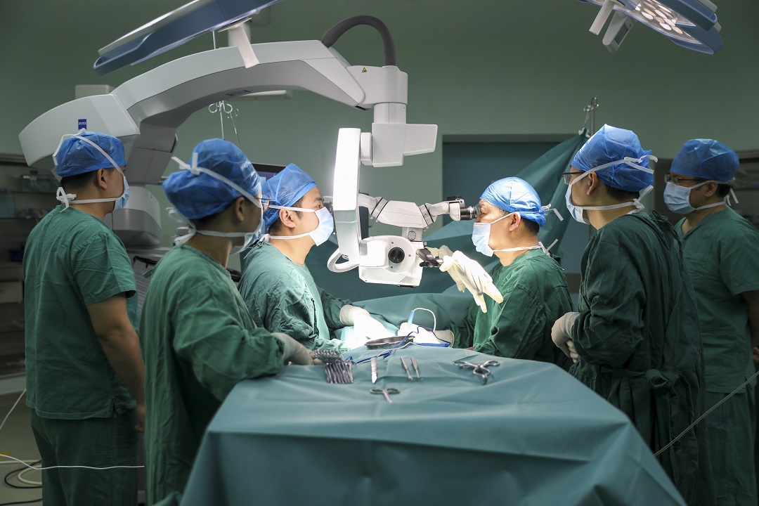 粵首例頸深部淋巴管-靜脈脗合術在莞茶山醫院成功開展