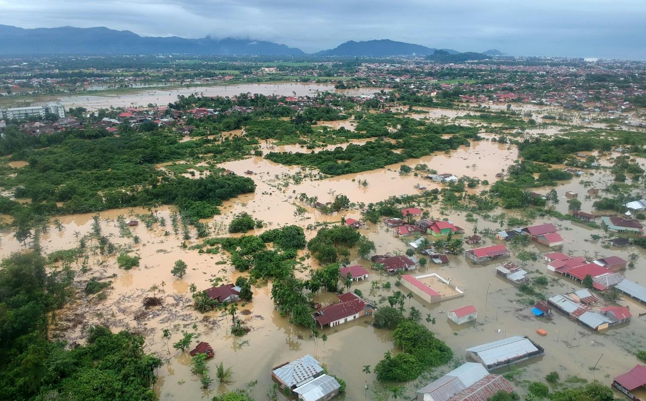 印尼西蘇門答臘省洪災致15人死亡