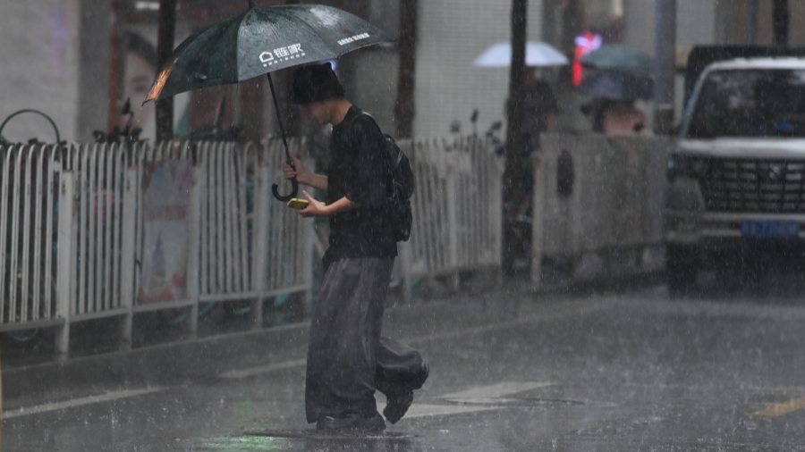 暴雨藍色預警：京津冀雲貴川等12地部分地區有大到暴雨