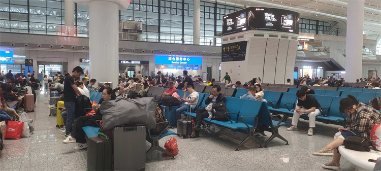 端午假期首日廣鐵預計發送旅客247.1萬人次