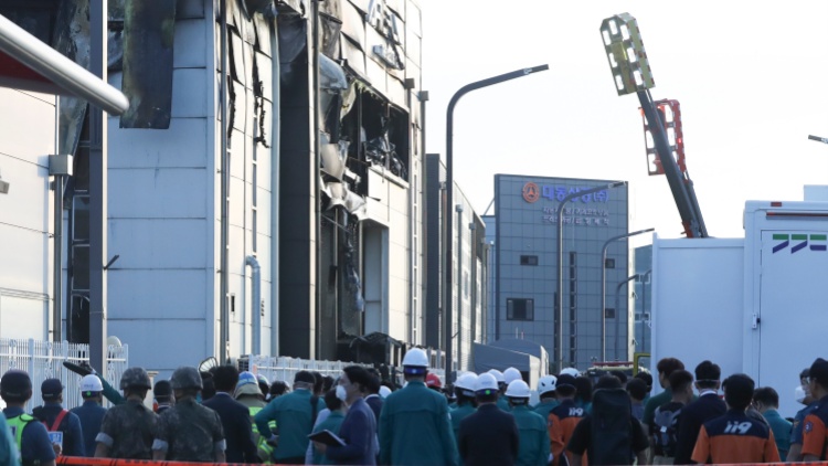 韓方初步確認有17名中國公民在華城火災中遇難
