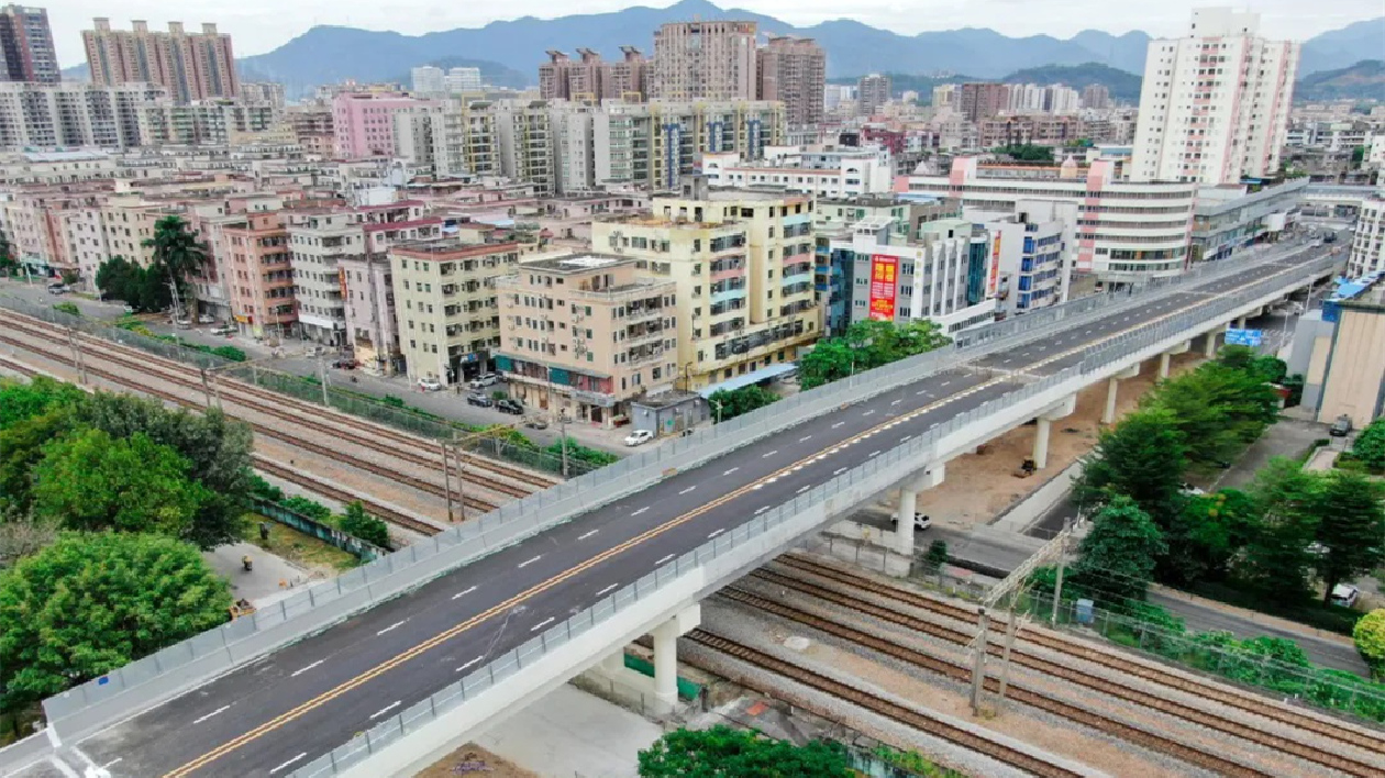 深莞往返車輛更便利 莞塘廈這一鐵路橋30日通車