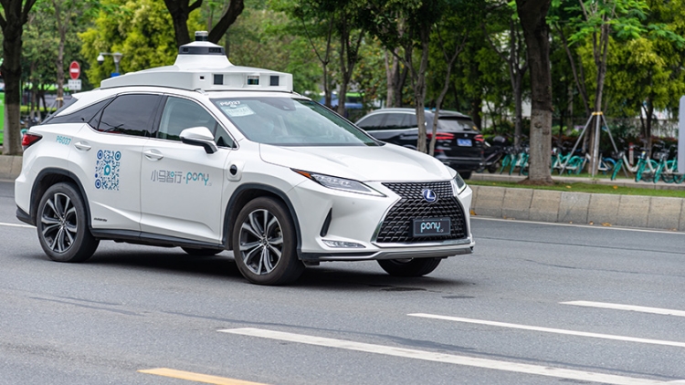 內地無人駕駛Robotaxi搶攻香港 小馬智行籌謀將服務拓至市區