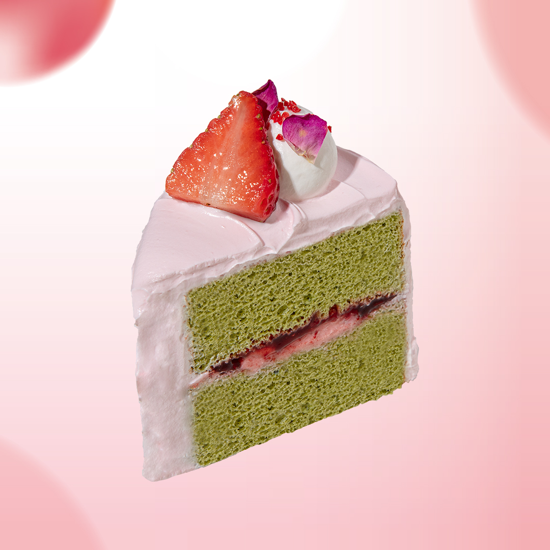 Starbucks_Cherry Blossom Strawberry Matcha Chiffon Cake.jpg