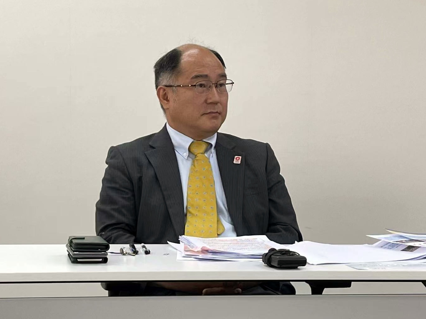 图片2：日本贸易振兴机构北京代表处首席代表小野寺修讲述了他们11次参加服贸会的故事.jpg